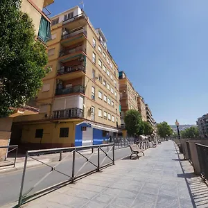 Ribera Del Genil Centro Apartamento